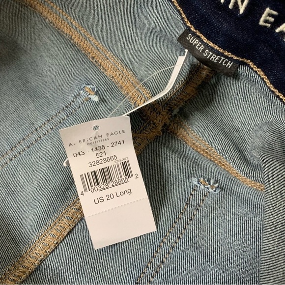 American Eagle women’s dark blue hi rise artist flare jeans 20 long - Picture 2 of 12